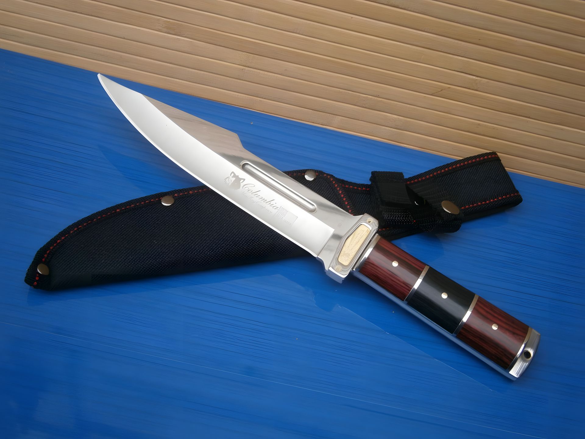 Нож для охоты, рыбалки и туризма Columbia A16-ВМ, чехол, 30 см Нож для охоты, рыбалки и туризма Columbia A16-ВМ, чехол, 30 см