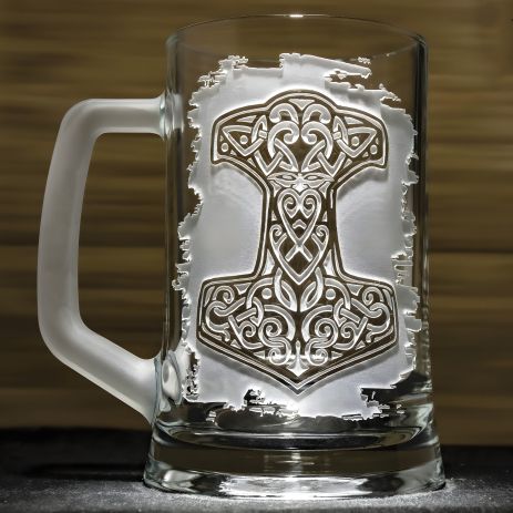 Келих для пива з гравіюванням "Молот Тора"
