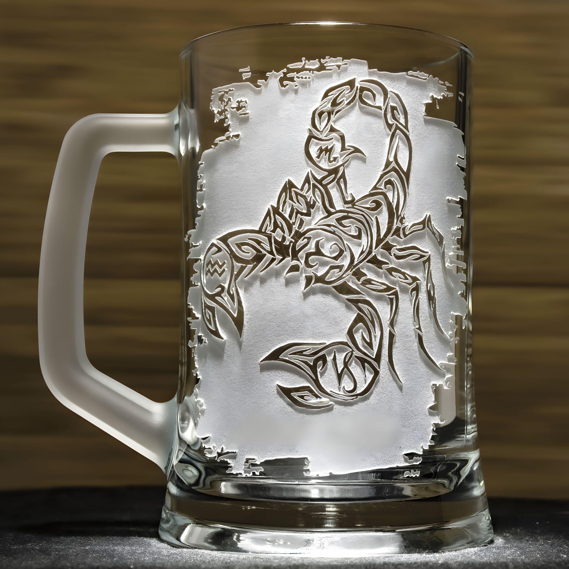 Пивний келих з гравіюванням Скорпіон знак зодіаку, видання 2023 Пивний келих з гравіюванням Скорпіон знак зодіаку, видання 2023