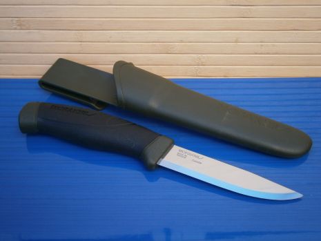 Ніж Morakniv Companion MG Carbon Steel Швеція оригінал