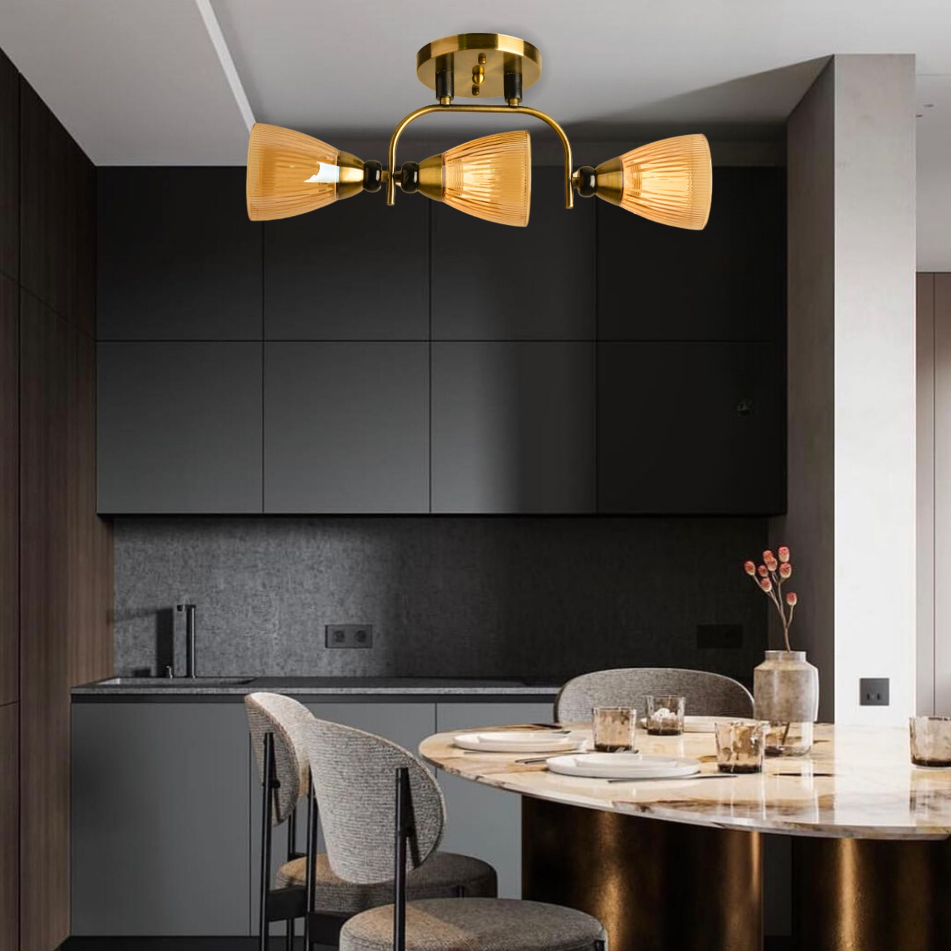 Потолочная люстра Sirius Л 8083/3А на 3 плафона Потолочная люстра Sirius Л 8083/3А на 3 плафона