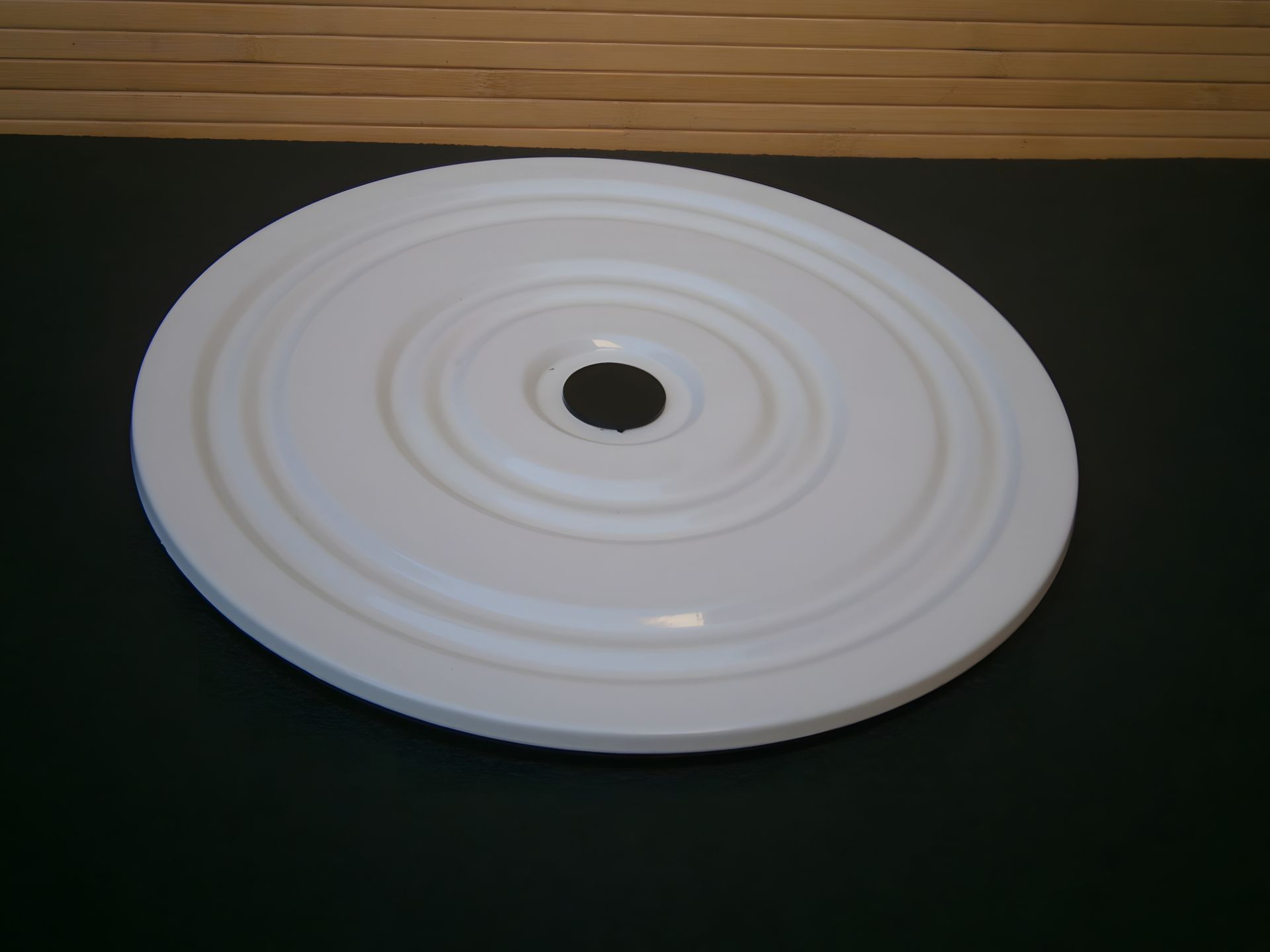 Металлический диск здоровья Fitness Grace SP-6578, белый, 28 см Металлический диск здоровья Fitness Grace SP-6578, белый, 28 см