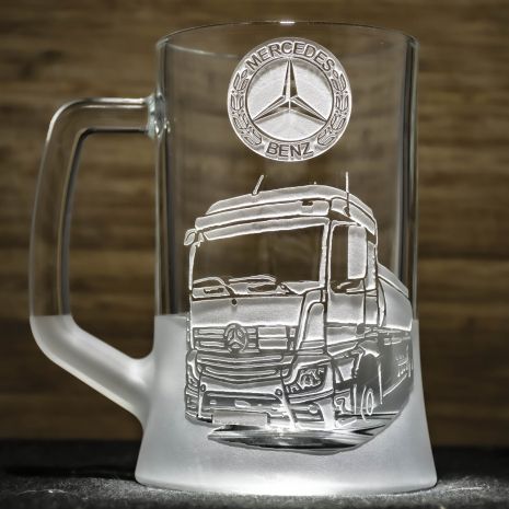Подарунок водію далекобійнику - Бокал для пива з гравіюванням Mercedes бензовоз цистерна бочка