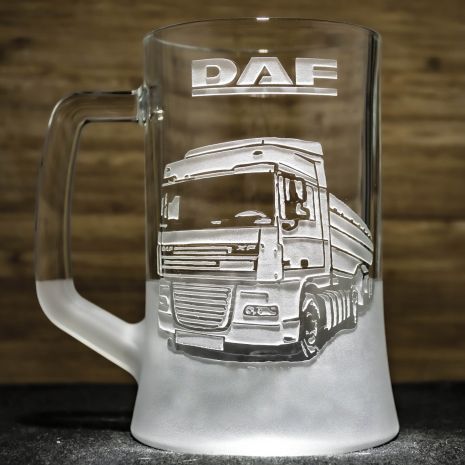 Подарунок водію далекобійнику - Бокал для пива з гравіюванням DAF XF бензовоз цистерна бочка