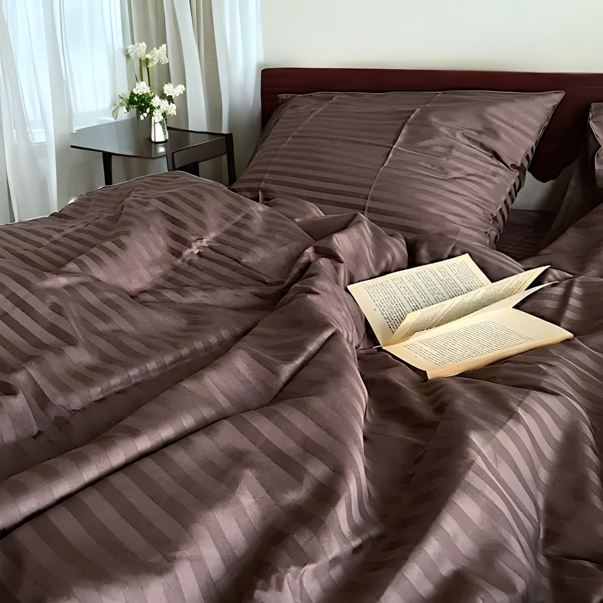 Двуспальный комплект постельного белья MakSon Elegant Chocolate, страйп-сатин, 100% хлопок (016-1175210С) Двуспальный комплект постельного белья MakSon Elegant Chocolate, страйп-сатин, 100% хлопок (016-1175210С)