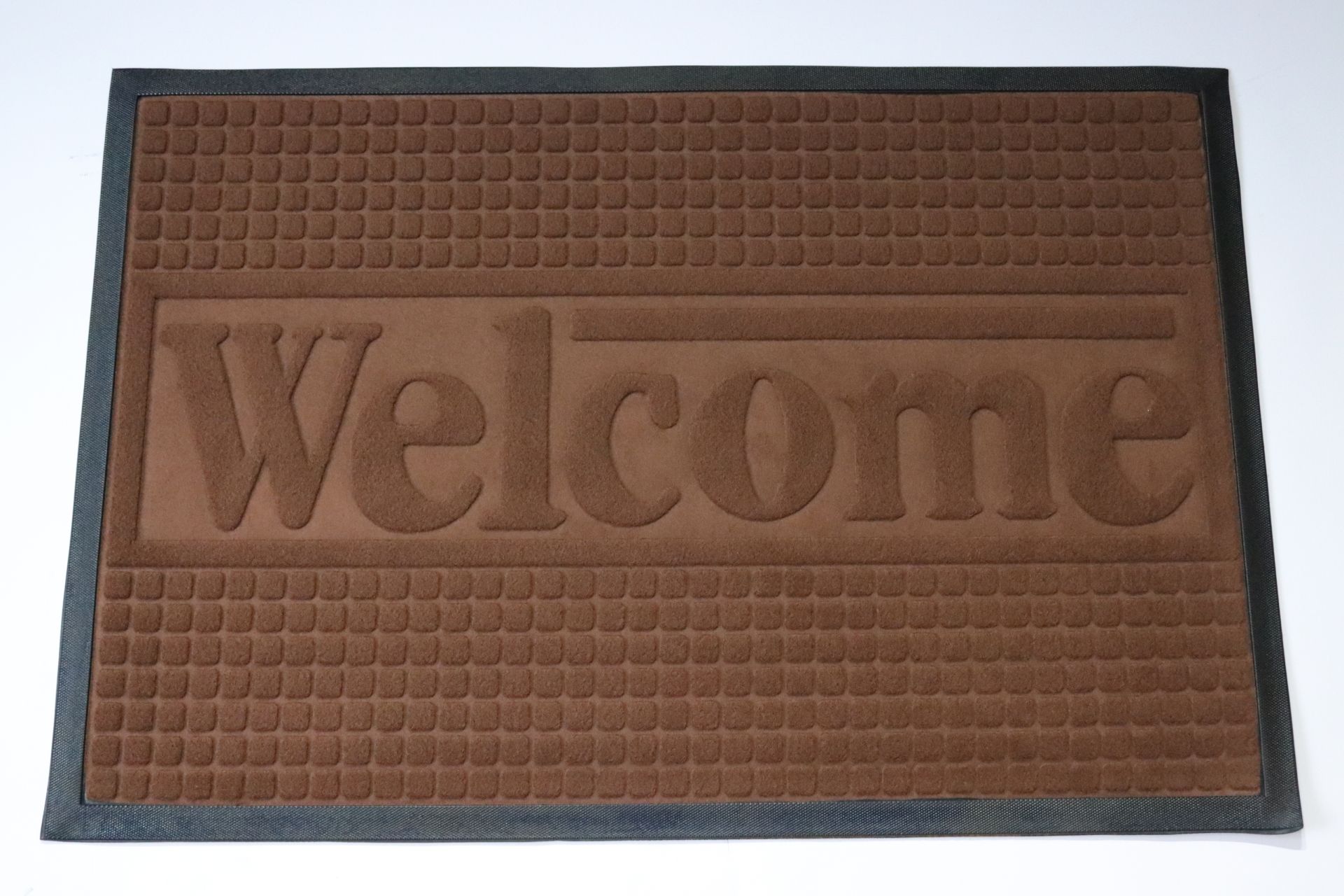 Вхідний килимок з бортом 60x90 см Вхідний килимок з бортом 60x90 см