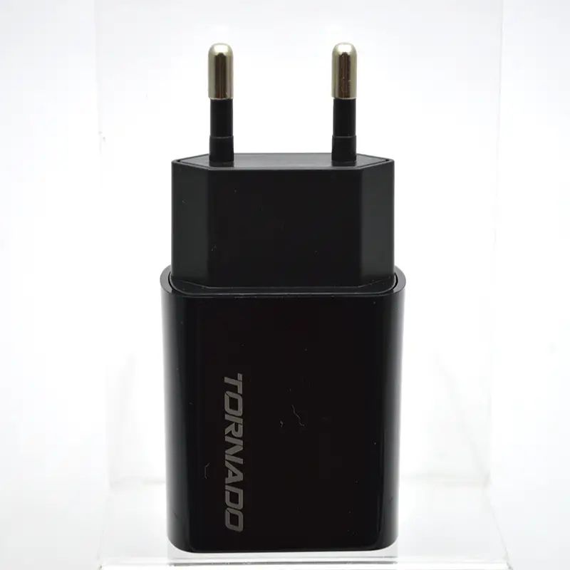 Зарядное устройство 2in1 Tornado TD-14 1USB Type-C Black Зарядное устройство 2in1 Tornado TD-14 1USB Type-C Black