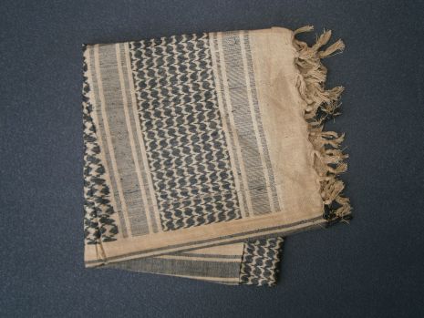 Арафатка шемаг Tactic Maximum 100% хлопок плотное плетение песочно-черный 110х110 см