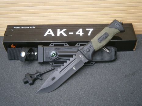 Ніж туристичний похідний АК-47 з ножнами 30 см склобій стропоріз кресало компас точилка свисток