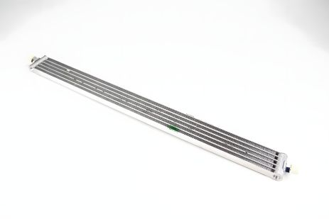 Масляний радіатор MB W639/VITO 2.2-3.7 03-, MAHLE/KNECHT (CLC17000P) Масляний радіатор MB W639/VITO 2.2-3.7 03-, MAHLE/KNECHT (CLC17000P)