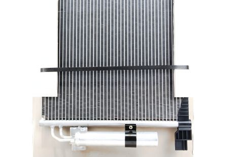 Конденсатор кондиционера Lancer VIII/Outlander II 1.5-1.8/2.0d-3.0D 06-, MAHLE/KNECHT (AC557000S)