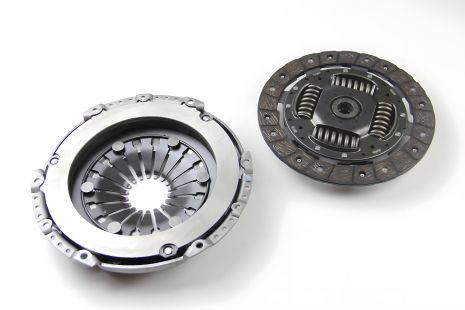 Комплект зчеплення для Combo 1.3CDTi 04- (220mm) (під суцільний маховик), NATIONAL (CK10110S) Комплект зчеплення для Combo 1.3CDTi 04- (220mm) (під суцільний маховик), NATIONAL (CK10110S)