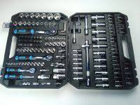 Набор инструментов APRO (251450) 90Т/3 трещетки с 150 насадками