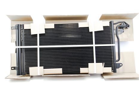 Конденсор для VW POLO Stufenheck від MAHLE/KNECHT (AC566000S)