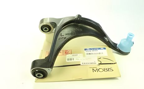 Задній верхній важіль лівий Kia Sorento II, MOBIS (552302P000) Задній верхній важіль лівий Kia Sorento II, MOBIS (552302P000)