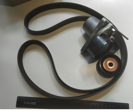 Струмочковий ремінь генератора+ролик RENAULT 1.6 dCi 14- (117209886R) 7PK1675 Струмочковий ремінь генератора+ролик RENAULT 1.6 dCi 14- (117209886R) 7PK1675