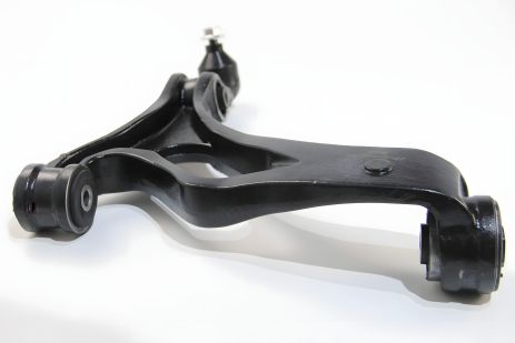 Лівий передній нижній важіль JP Group для Porsche Cayenne/VW Touareg 02-10 (1140104770) Лівий передній нижній важіль JP Group для Porsche Cayenne/VW Touareg 02-10 (1140104770)