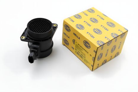 Расходомер воздуха (4 контакта) FIAT DOBLO 1.3D/1.9D 05-, HELLA (8ET009149141) Расходомер воздуха (4 контакта) FIAT DOBLO 1.3D/1.9D 05-, HELLA (8ET009149141)