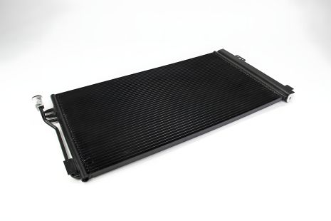 Радіатор кондиціонера для Vito/Viano W639 2.0-3.7 03-, MAHLE/KNECHT (AC761000S)