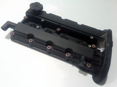 Клапанная крышка в сборе для Lanos 1.6, "GM" (96376396, 96473700)