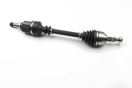 Правая полуось Megane/Scenic 1.4i/1.6i/1.5dCi 03- (665mm/25z/26z), BGA (DS7349L)