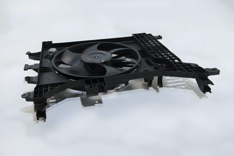 Вентилятор радіатора для Dacia Duster 1.5 dCi 09- від ASAM (32102) Вентилятор радіатора для Dacia Duster 1.5 dCi 09- від ASAM (32102)