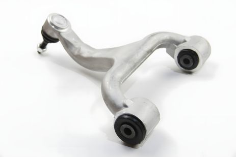 Передний верхний рычаг MB M (W163) 2.3-5.4 CDI 98-05 Пр., ABS (210362)