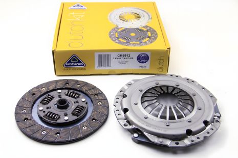 Комплект Зчеплення для Astra H/Vectra C/Zafira B 1.8 i 05- (205мм)(виступ 21mm), NATIONAL (CK9912) Комплект Зчеплення для Astra H/Vectra C/Zafira B 1.8 i 05- (205мм)(виступ 21mm), NATIONAL (CK9912)