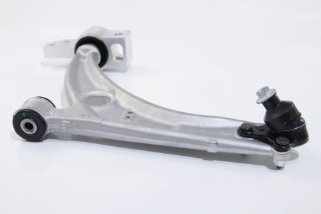 JP Group (1140106670) важіль передній (знизу) VW Passat/Tiguan 05- L (+ Опора кульова)