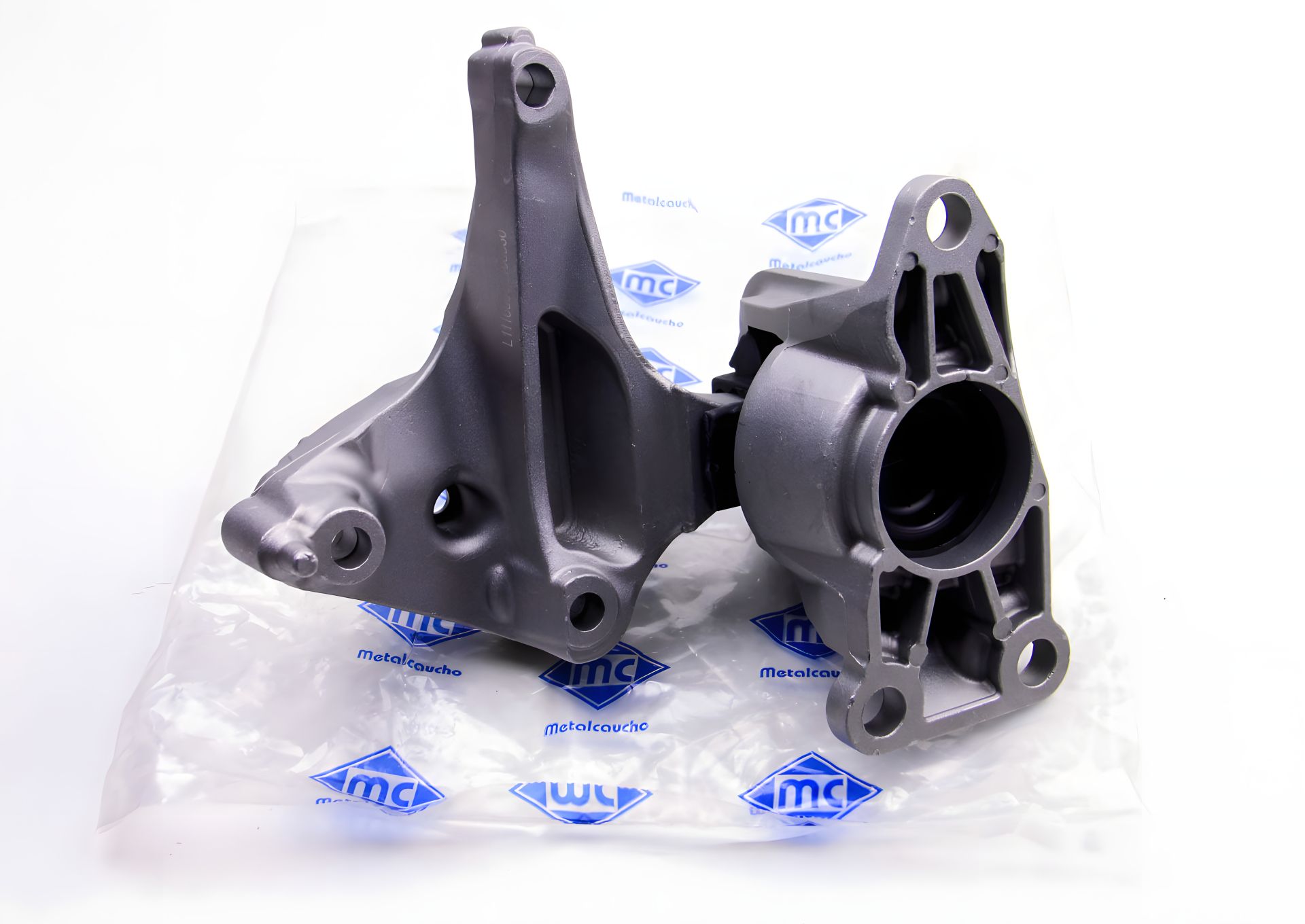 Верхняя подушка двигателя Megane III 1.5dCi 08- Пр., Metalcaucho (06880) Верхняя подушка двигателя Megane III 1.5dCi 08- Пр., Metalcaucho (06880)