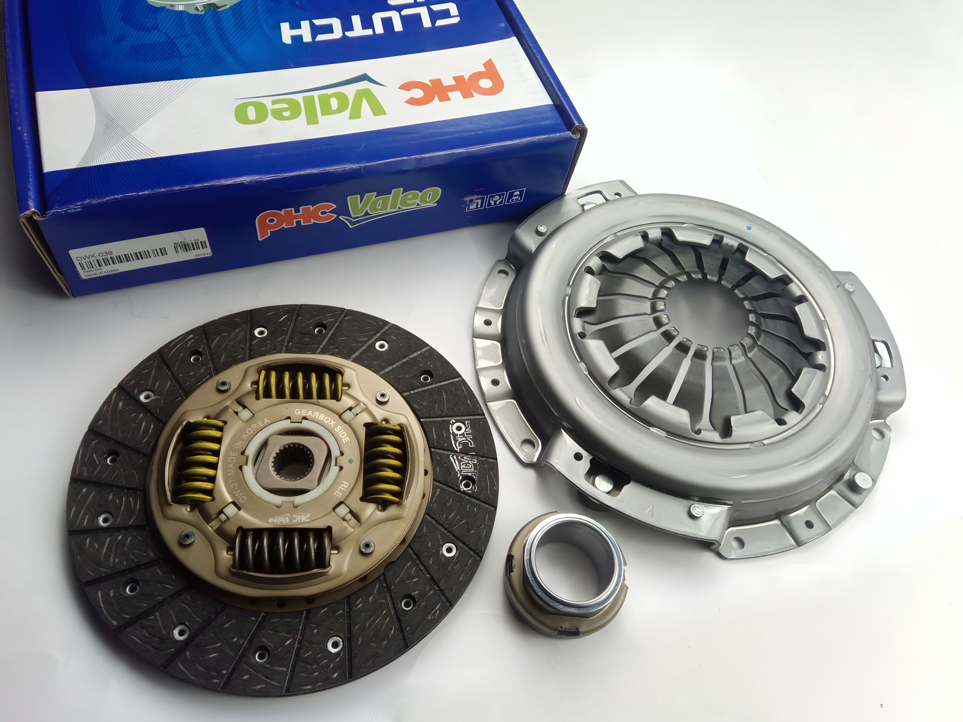 Сцепление в сборе AVEO 1.5 VALEO PHC (DWK-039) (96181199) Сцепление в сборе AVEO 1.5 VALEO PHC (DWK-039) (96181199)