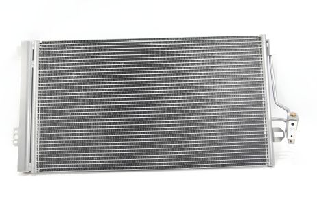 Кондиционерный радиатор для Vito/Viano W639 2.0-3.7 03-, LORO (0540160006)