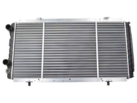 Радіатор для FIAT / ALFA / LANCIA 2.8 Jtd 02-, FAST (FT55005) Радіатор для FIAT / ALFA / LANCIA 2.8 Jtd 02-, FAST (FT55005)