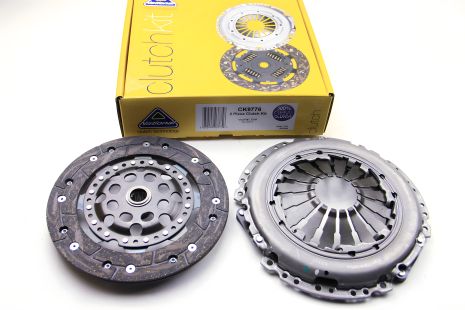 Сцепление комплект для Combo 1.3CDTi 04- (- дв.№2494873)(215mm), NATIONAL (CK9776)