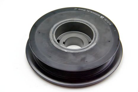 Шків колінчастого валу 2.0D/2.2D ASTRA G/OMEGA B/VECTRA B,C/SAAB 9-3, 9-5 96-, JP Group (гібридний) (1218300200)