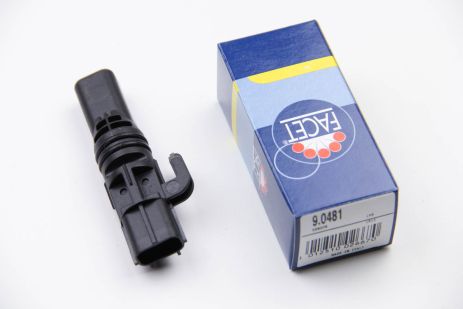 Renault Megane II 02-08 R, Metalcaucho (90481) кулак (90481)