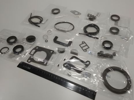 Комплект прокладок двигателя (полный набор) Hyundai/KIA 1.4 G4EE, MOBIS (2091026L00) + сальники (20910-26L00) Комплект прокладок двигателя (полный набор) Hyundai/KIA 1.4 G4EE, MOBIS (2091026L00) + сальники (20910-26L00)