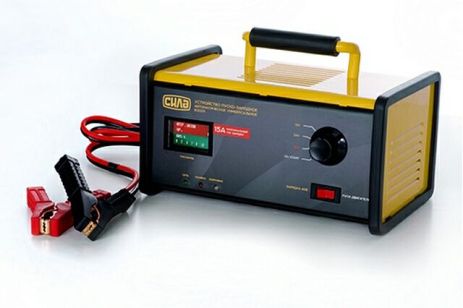 Сила пристрою зарядного пристрою 15A 12V-24V (900211) Індикатор RATE-RIGE/LED-індикатор