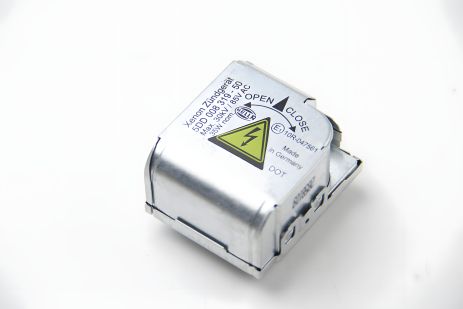 Блок розпалювання ксенону для A3/A6/A8/BMW 5/Focus C-Max, Focus Ii період 09.96-08.16, HELLA (5DD008319501)