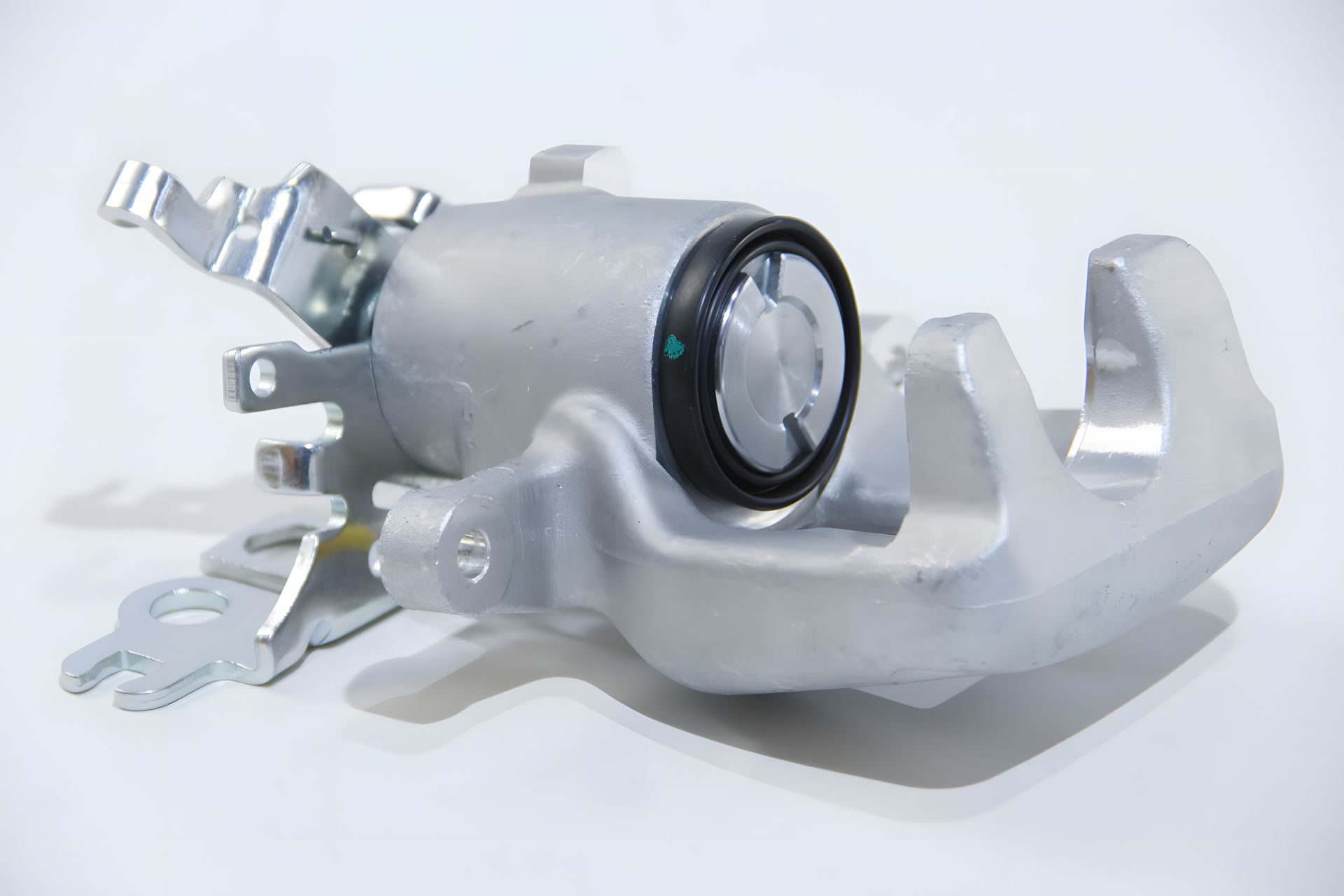 Тормозной суппорт задний для CADDY 04-15 R, Autotechteile (3615013) Тормозной суппорт задний для CADDY 04-15 R, Autotechteile (3615013)