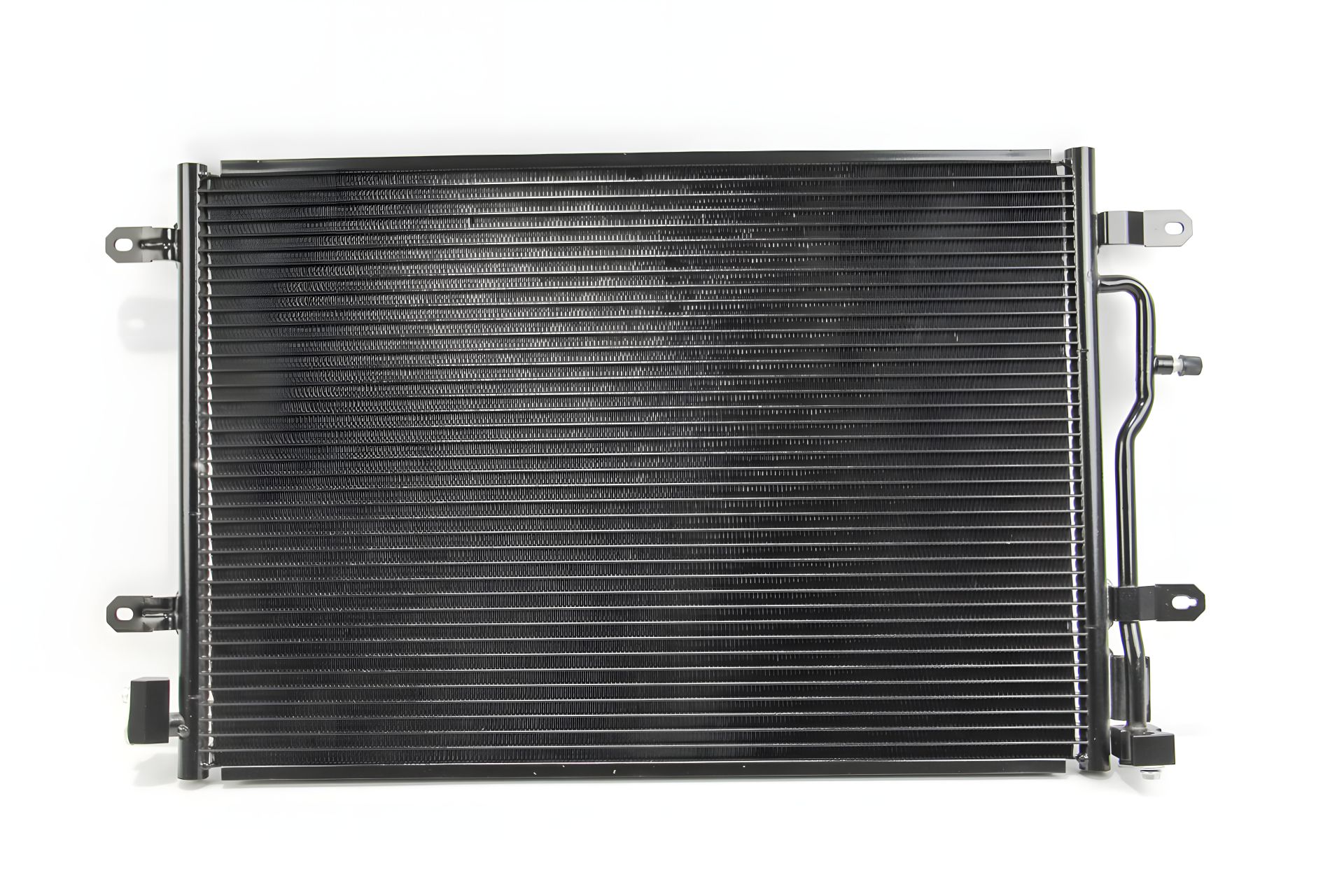 Кондиционера радиатор A4/A6 Allroad 1.6-4.2 00-09, LORO (0030160012) Кондиционера радиатор A4/A6 Allroad 1.6-4.2 00-09, LORO (0030160012)