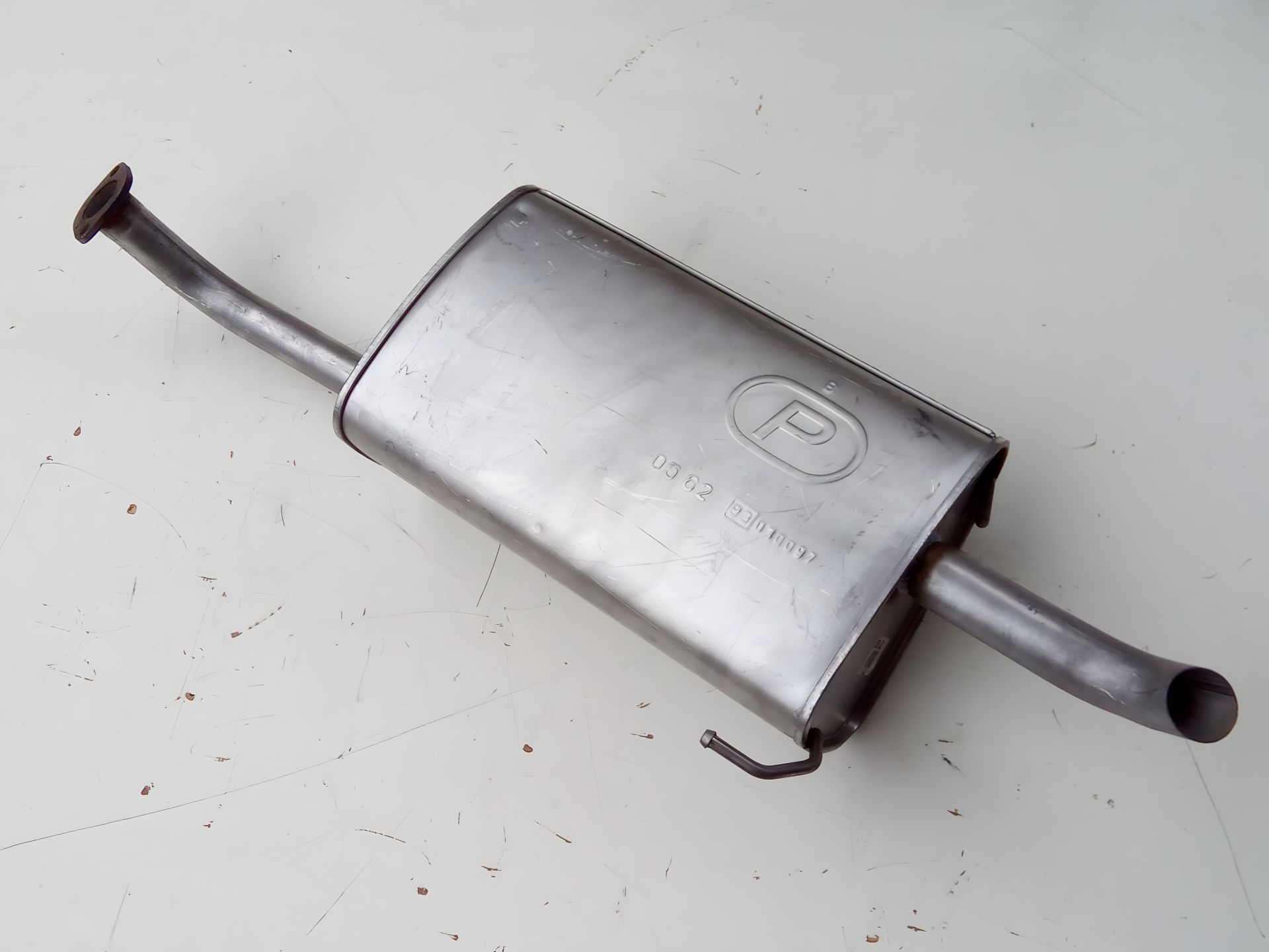 Глушник Lacetti, POLMO (05.62) седан (96461295) Глушник Lacetti, POLMO (05.62) седан (96461295)