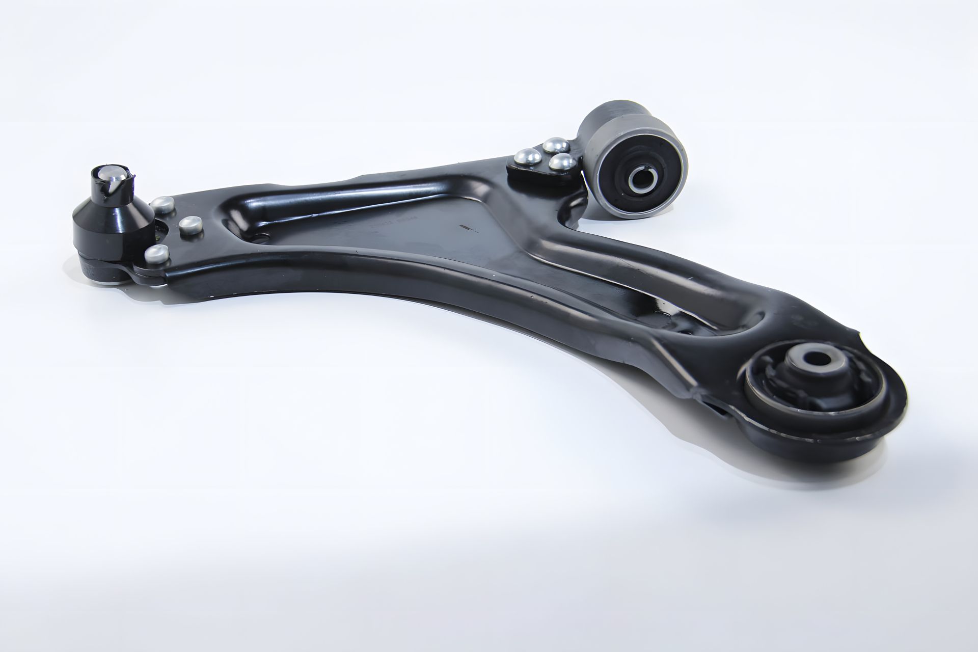 Передній важіль (знизу) Opel Combo 01-/Corsa C 00-09/Tigra 04-10 Л., A.B.S. (210423) Передній важіль (знизу) Opel Combo 01-/Corsa C 00-09/Tigra 04-10 Л., A.B.S. (210423)