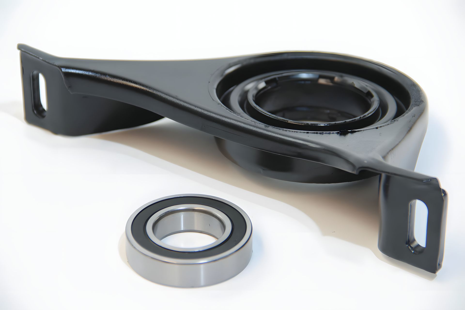 Подвесной подшипник карданного вала MB E-Class 95-02, FEBEST (BZCB211) Подвесной подшипник карданного вала MB E-Class 95-02, FEBEST (BZCB211)