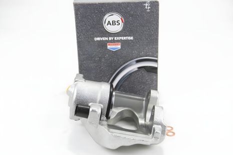 Передний тормозной суппорт T4 Пр., ABS (422682) Передний тормозной суппорт T4 Пр., ABS (422682)