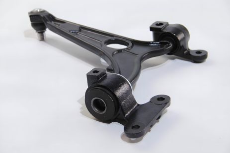 Передний рычаг (снизу) для Scudo/Jumpy/Expert 07- Пр., ABS (211155)