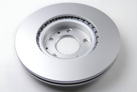 Передний тормозной диск Mazda 6 1.8-2.5 08.07-07.13, HELLA PAGID (8DD355115771) Передний тормозной диск Mazda 6 1.8-2.5 08.07-07.13, HELLA PAGID (8DD355115771)