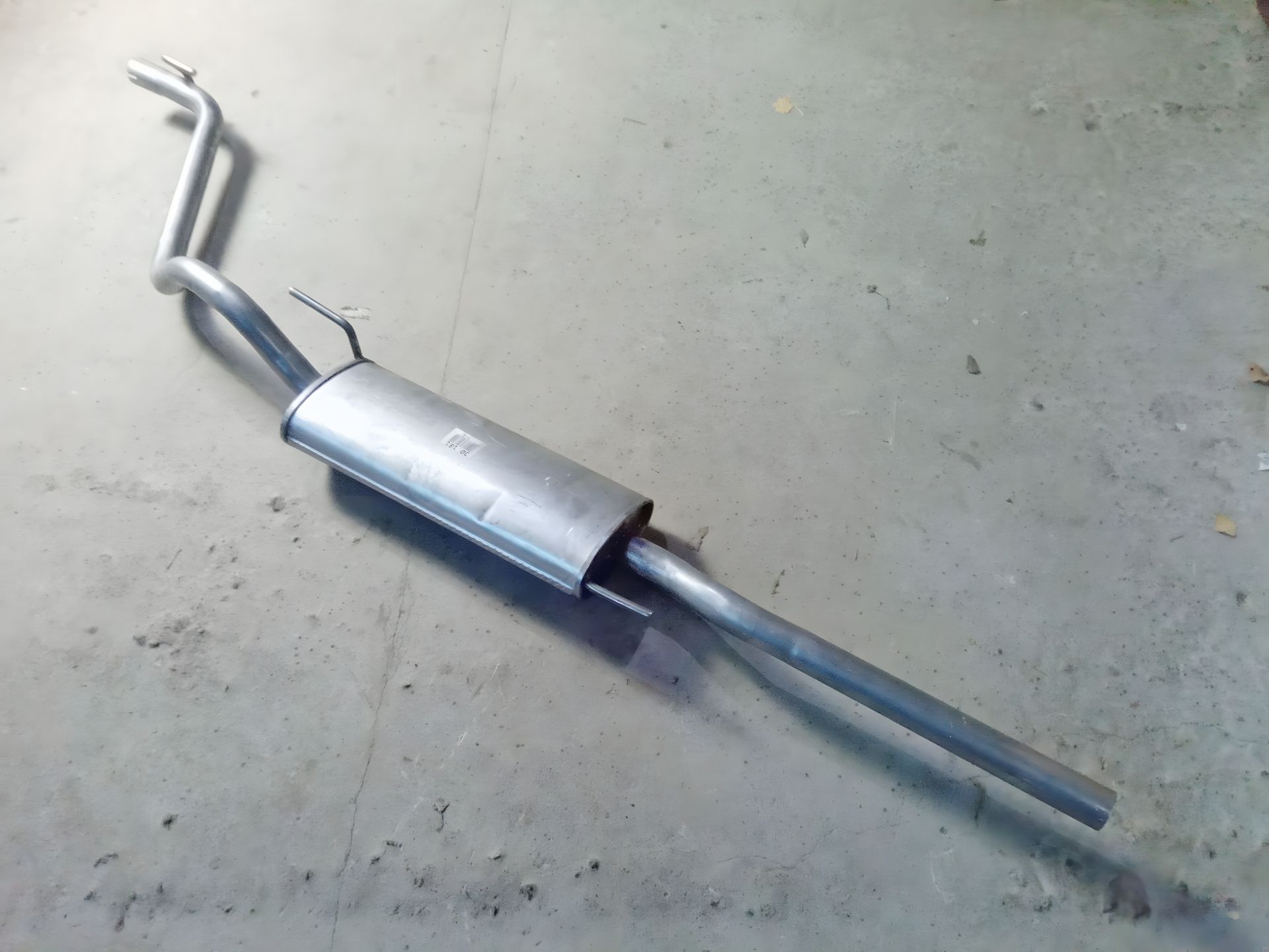 Глушитель для Vento 1.8 kat 91-93, POLMO (30.181) (1H5253609B/1H5253609S) Глушитель для Vento 1.8 kat 91-93, POLMO (30.181) (1H5253609B/1H5253609S)