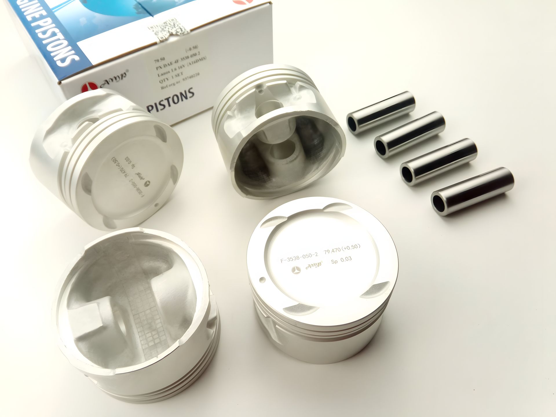 Комплект поршней Lanos 1.6 79,50 2-й ремонт, AMP (PX-DAE-4F-3538-050-2) с пальцами (93740220) Комплект поршней Lanos 1.6 79,50 2-й ремонт, AMP (PX-DAE-4F-3538-050-2) с пальцами (93740220)
