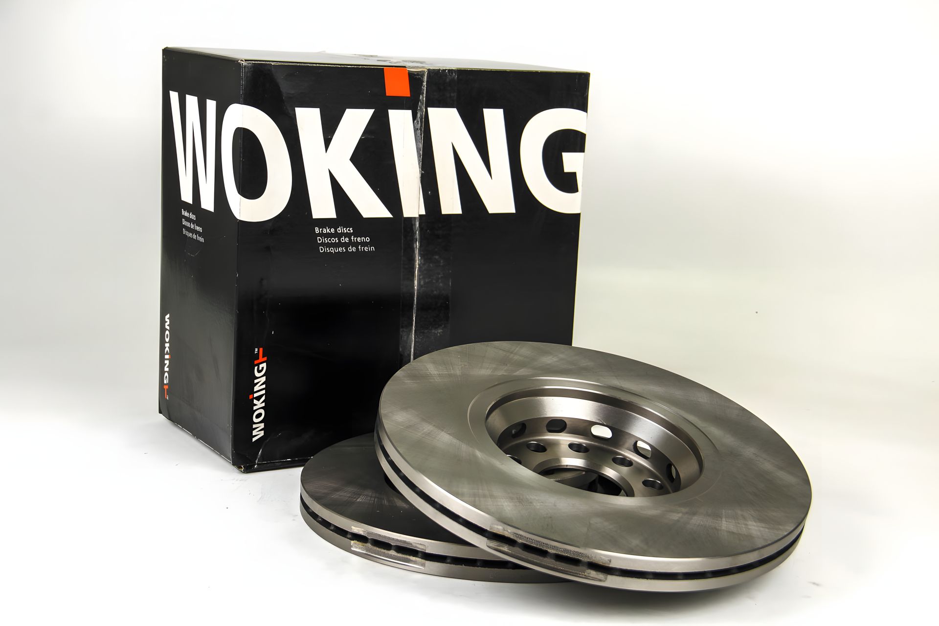 Передній гальмівний диск A4/A6/Passat/Superb (99-13), WOKING (D659610) Передній гальмівний диск A4/A6/Passat/Superb (99-13), WOKING (D659610)